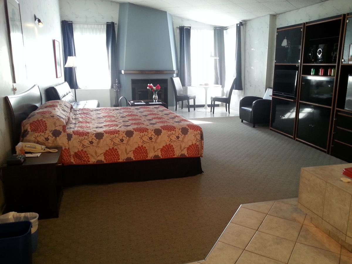 Hotel Motel La Marquise Sherbrooke Zewnętrze zdjęcie